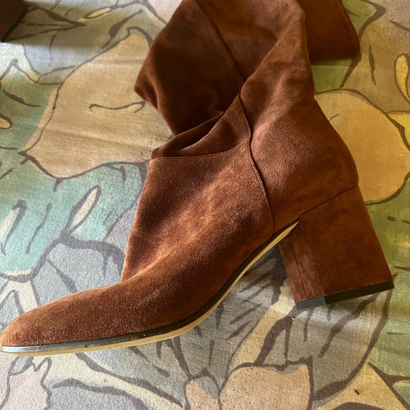 Via Spaga Genuine Suede Leather High Boots.. Cinnamon Brown - Picture 4 of 5